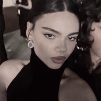 drewsep7's profile picture. im the head of starkeyzada btw