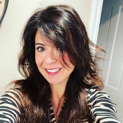 MylrStph17441's profile picture. Hello heureuse et relax chez soit, s'amuse désormais au rayon sous-Vêtements 🥰😘😽