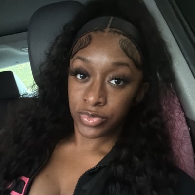 Shordewho's profile picture. Instagram @shordewho 💕 || Nail Tech @poppinxtensions Durham, North Carolina 📍