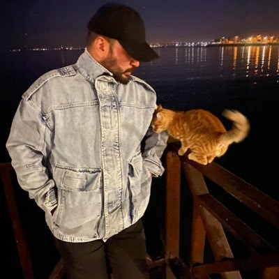 unalkeles8's profile picture. 