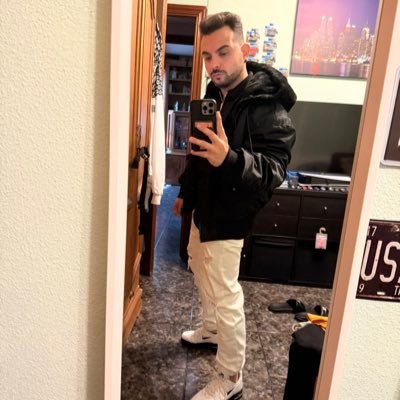 DiegoBL__'s profile picture. 🥶