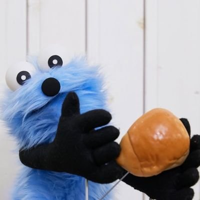 a6yux's profile picture. 高3/ブルパラ/ライライ/ヨリドコロ/トラフィフ/ロママロ/molly /DREAMS COME TRUE/離婚伝説

                  ちょっと字を書くことがある