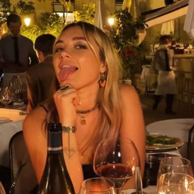 theidiotjaz's profile picture. ┈┈┈┈․° ☣ °․┈┈┈┈
 waiting for j*bs
https://t.co/mjoX8a76OH girl kisser