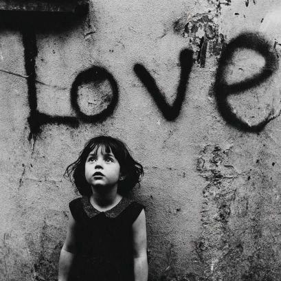 hilarycrowther1's profile picture. 