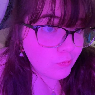 luvrg1rlfemme's profile picture. 25 • high femme • priv/nsfw @littlbunnyfemme