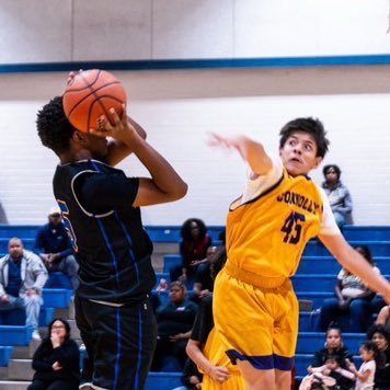 jreemjohnson5's profile picture. Mcclintock High School | 5’11 | 180 | 3.9 GPA 📚| (True) CO29 🏀 | SG-SF | #student1st