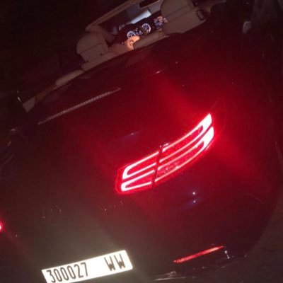 DubaiDownton's profile picture. 