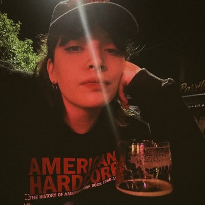 sorrowsoflady's profile picture. mariana enriquez’ version / criada a base de emo y coca cola