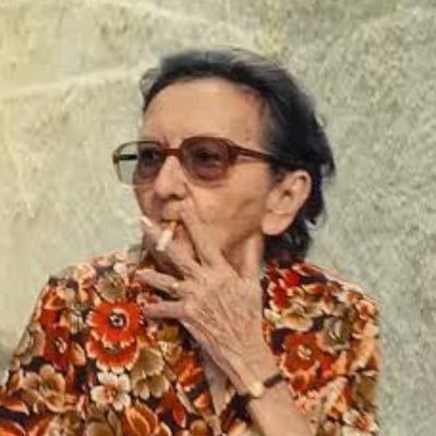 mxnzexx's profile picture. sempre cansada. coritibaholic.