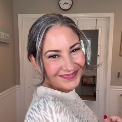 sarah__Wiley_'s profile picture. Living with purpose and gratitude ✨| Outdoor lover | Coffee. ⛳️