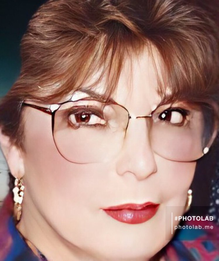 AnnelieseYjiyp's profile picture. 