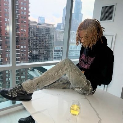 flxxingmogul's profile picture. !