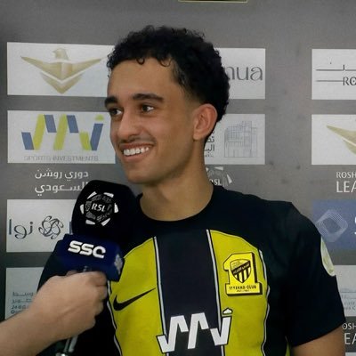 1its_r's profile picture. أحبك والألم مكتوب و جرح الخاطر مقّدر @ittihad