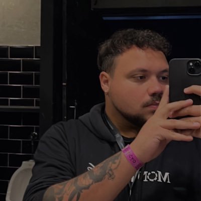 trxvissz's profile picture. vj & motion | artista de estupidez orgânica