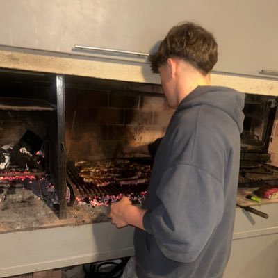 franpaaa_'s profile picture. Hablo de futbol porque tengo ganas y estoy al pedo,abz.