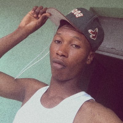 Fastpaid749's profile picture. God first 🫶 Nothing much just ambitious, Chelsea, Football⚽️, basketball🏀, FC 🦅 sport analysts punting 🥱