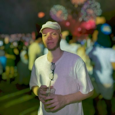 victorrtadeu's profile picture. Onde queres Leblon, sou Pernambuco! @nauticope @realbetis 💍