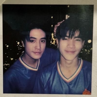 ThweThwe1739304's profile picture. please follow me and I'll follow back na 

#GeminiFourth #เจมีไนน์โฟร์ท