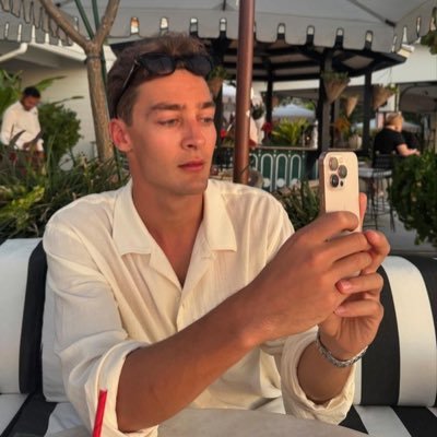 jeonrings's profile picture. f1 | bts | taylor swift