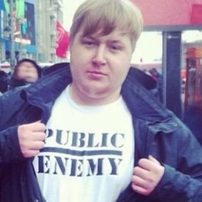 MidwitWarrior's profile picture. I’ll give you 100 yards.