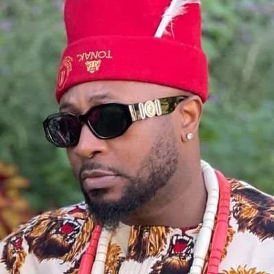 Kingtundeednuut's profile picture. Commentary acct | DONT CALL ME A BLOGGER | GIVEAWAYS FOR STUDENTS AND BUSINESS OWNERS | TURN ON MY POST NOTIFICATIONS | NOT AFFILLIATED WITH TUNDE EDNUT