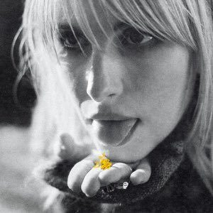 ttrustnobitch's profile picture. this is why i don’t leave the house