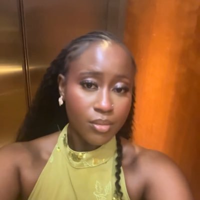 shilkosh's profile picture. she loh ㅤꨄ︎ all are in christ