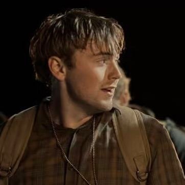 fnafchronicles's profile picture. the long walk killed my grandma