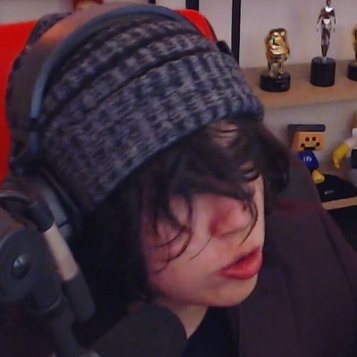 Niccole_aa's profile picture. 