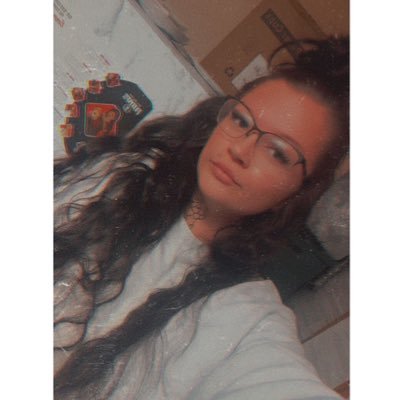 milfncooookies's profile picture. 28🥳| Girl mom x2💗 | Gemini ♊️ | Barber💈