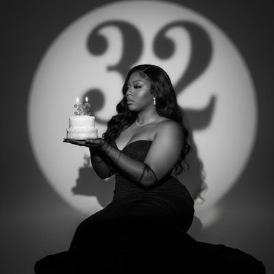 J__Renee_'s profile picture. 