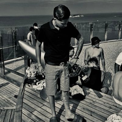 9999qgg's profile picture. 