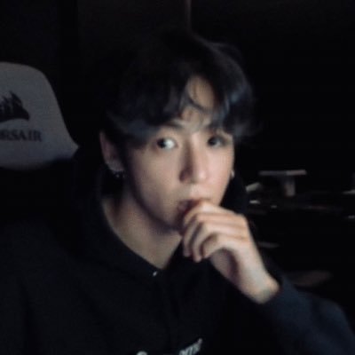 ZOMBIT0NE's profile picture. 