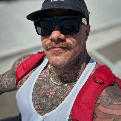 hachi08008's profile picture. Girl Dad Husband |

Athlete

Online Transformation Coach

Training coach- @themeccagym

@unmatchedsupps

Code-ZACHP

@stratelabs.is

Code- ZACH