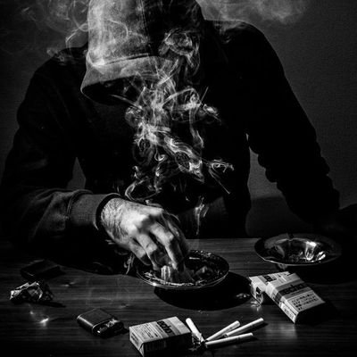 Nagodiya_'s profile picture. 30 _ बे-लिहाज _ बदहवास _ कॉर्पोरेट गुलाम