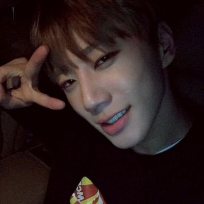 hoongitoswl's profile picture. la escuela me esta matando