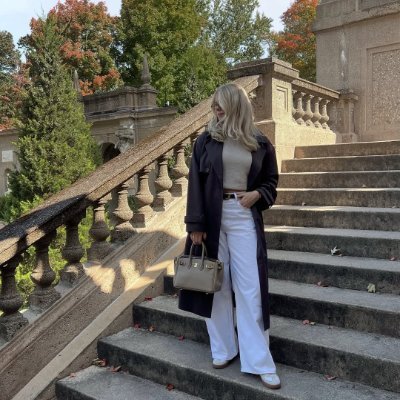 Starry_Sky_us's profile picture. Success feels better when you’re at peace with yourself