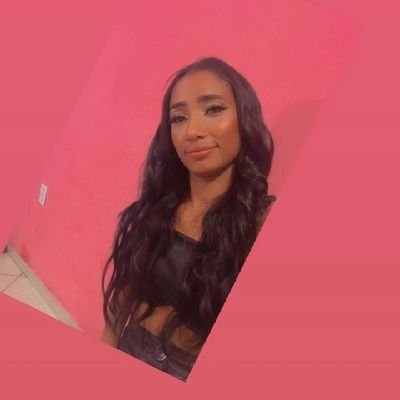 IsabellyThs's profile picture. Valentina, Ana Luiza é Laura 💗