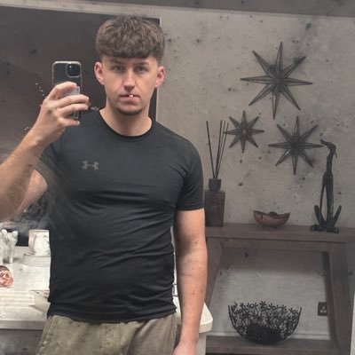 JGrewy's profile picture. 