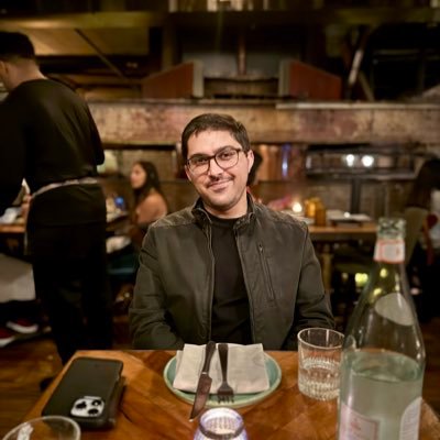 M_UsmanJaveed's profile picture. Pakistan Cricket x FC Barcelona.