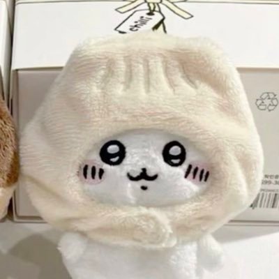 jnee_326's profile picture. 