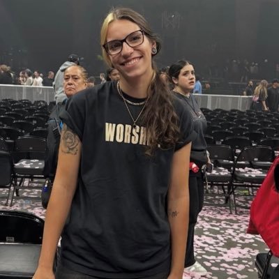 sjoleenb's profile picture. life is but a dream