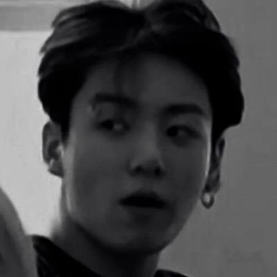 amijjkookie's profile picture. ⠀⠀͏♡   @SEEUN_97 💍 ✯ •
✧ i love my SEVEN boys ✧                                                  당신은 할 수 있습니다 나랑 거래해?  난 다루기 쉬운 사람이 아니야 - Jungkook