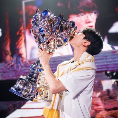 linnea_n_n's profile picture. ✨Doran✨🐿️🥚 | ⭐️⭐️⭐️⭐️⭐️⭐️ | #T1WIN | half a rt bot be warned | in work jail