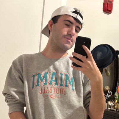 jakesbravotakes's profile picture. Bravo & Miley Cyrus ✨