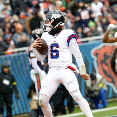 abgdayday2x's profile picture. Slasher2x otw. Day2x album 🔜 LongLiveLicc3L👼 ‘i Tweet Real Shit Wit A 🎯 ’ #NYGFanatic #Knicks🏀 #MileHighBasketball #FightOn✌🏾