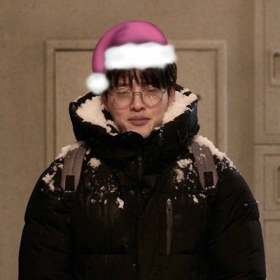 shortnsquiddy's profile picture. flufflepuff irl if she was in love with kang daeho