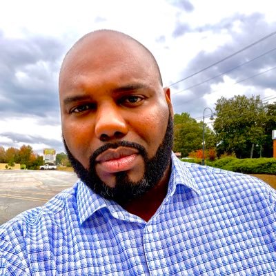 Thee_Kentrell's profile picture. Taurus♉ / Southern Boy / Tall guy 6'6" / Jeep guy / Louisville alum/ Howard U MBA🦬 / Hampton U PhD Student🏴‍☠️/ Proud🏳️‍🌈 / BLACK✊🏾/ ΦΒΣ🤘🏾