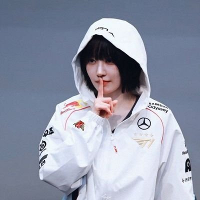 ZtogetherP's profile picture. s💖⏭️🌸⏭️ # 0️⃣0️⃣👑🔛O🅾️🤖🐵💜
#หลิงออม

𝙄STJ🎧