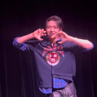 VvSabrinaaa's profile picture. 16 💕 Multistan 🥰 Saw p1harmony and ampersandone 9/27 ‼️Saw 1verse 11/8 and in 2026‼️BTS ult 💓 I always fb 🫶🏻